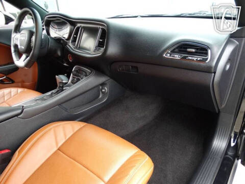 2015 Dodge Challenger SRT Hellcat