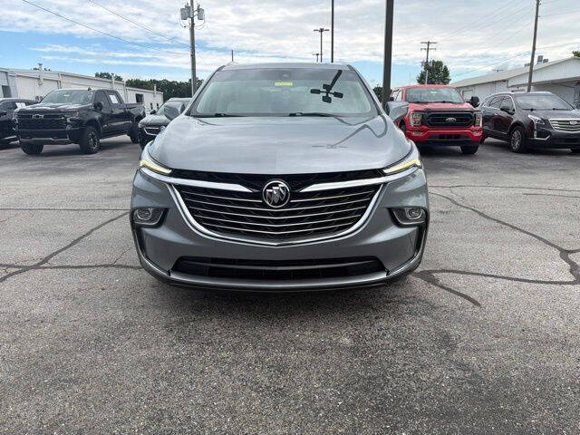 2023 Buick Enclave Essence