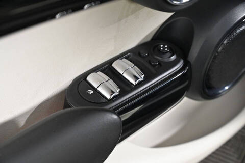 2015 MINI Hardtop 4 Door Cooper