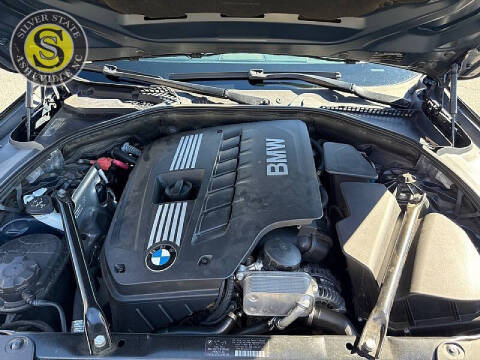 2011 BMW 5 Series 528i