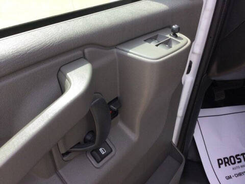 2026 GMC Savana 2500