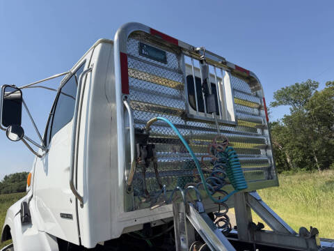 2005 Sterling L8500 Series
