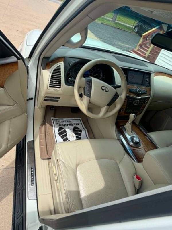 2014 Infiniti QX80