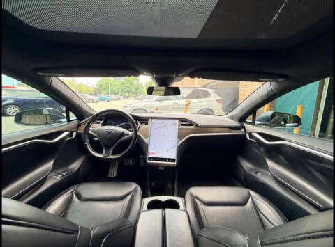 2015 Tesla Model S 85D