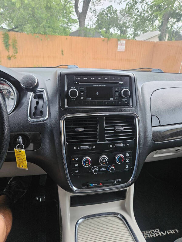 2016 Dodge Grand Caravan SXT