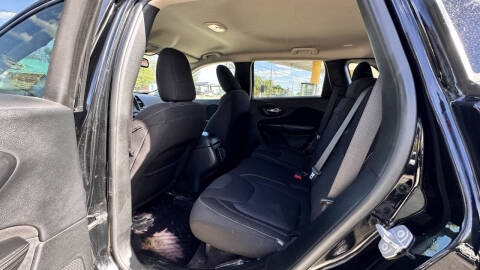 2017 Jeep Cherokee Latitude