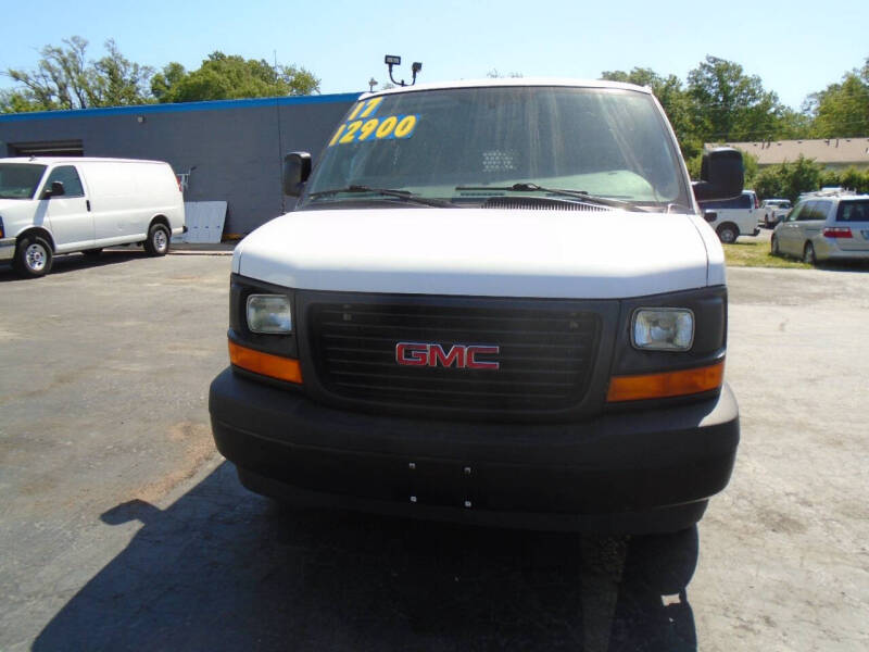 2017 GMC Savana 2500