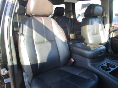 2012 Chevrolet Suburban LT