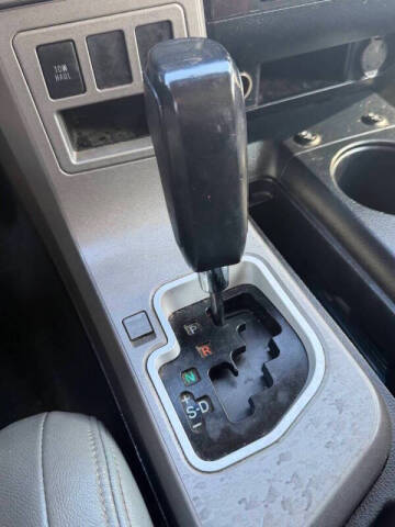 2012 Toyota Sequoia SR5