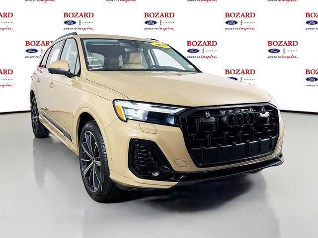 2025 Audi Q7 Premium Plus