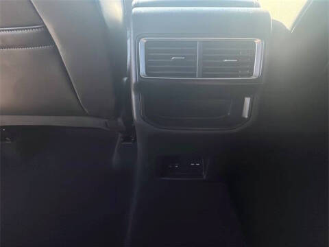 2024 Volkswagen Atlas Cross Sport SE 4Motion