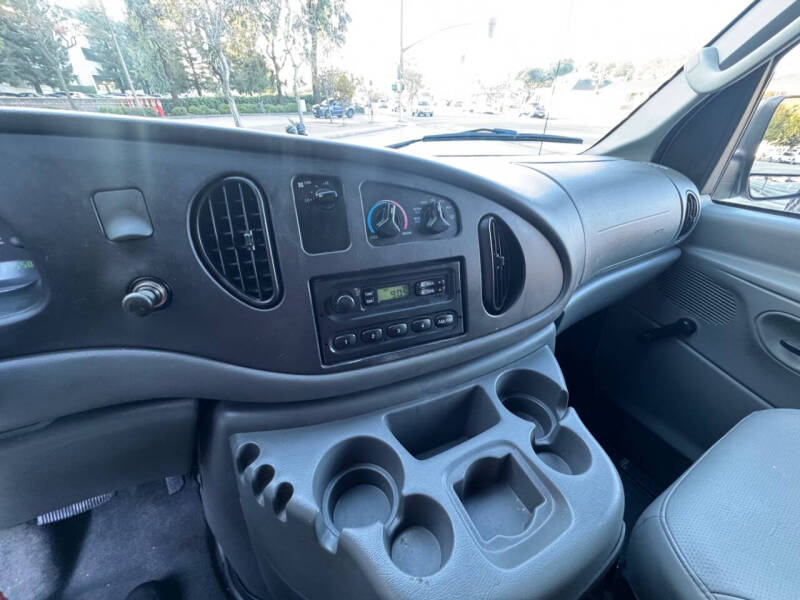 2006 Ford E-Series E-150