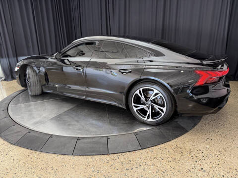 2023 Audi e-tron GT quattro Premium Plus