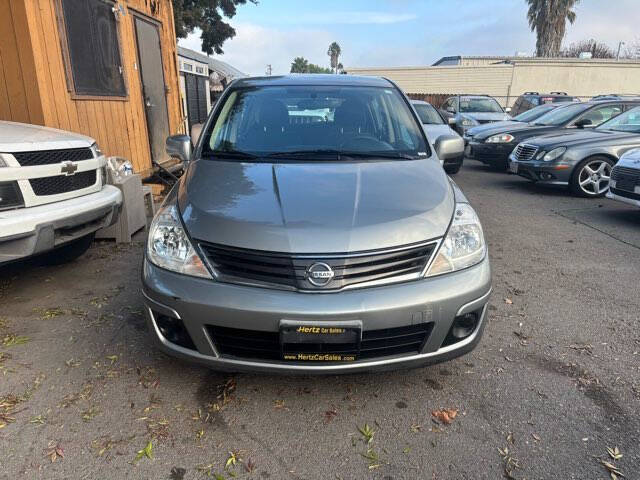 2011 Nissan Versa 1.8 S