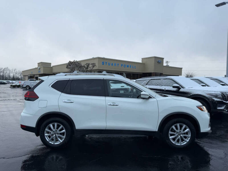 2020 Nissan Rogue SV