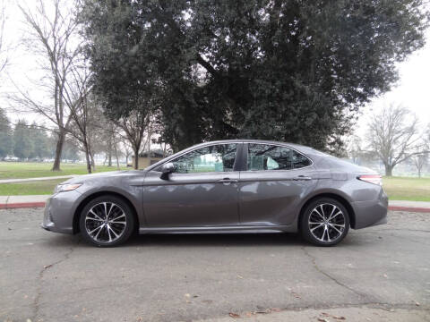 2018 Toyota Camry SE