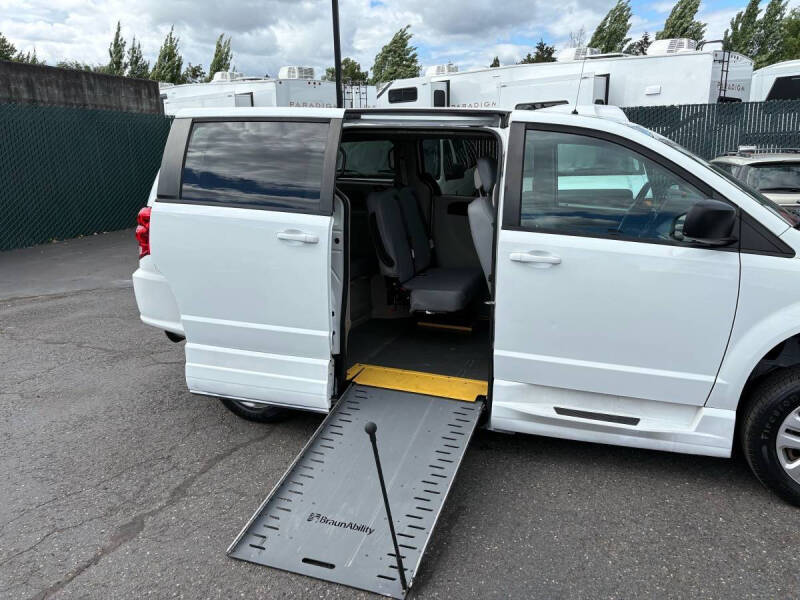 2018 Dodge Grand Caravan SE Plus