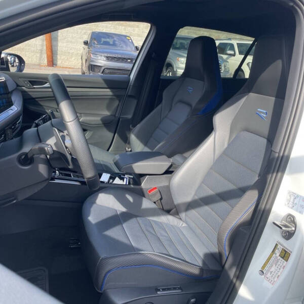 2024 Volkswagen Golf R 4Motion