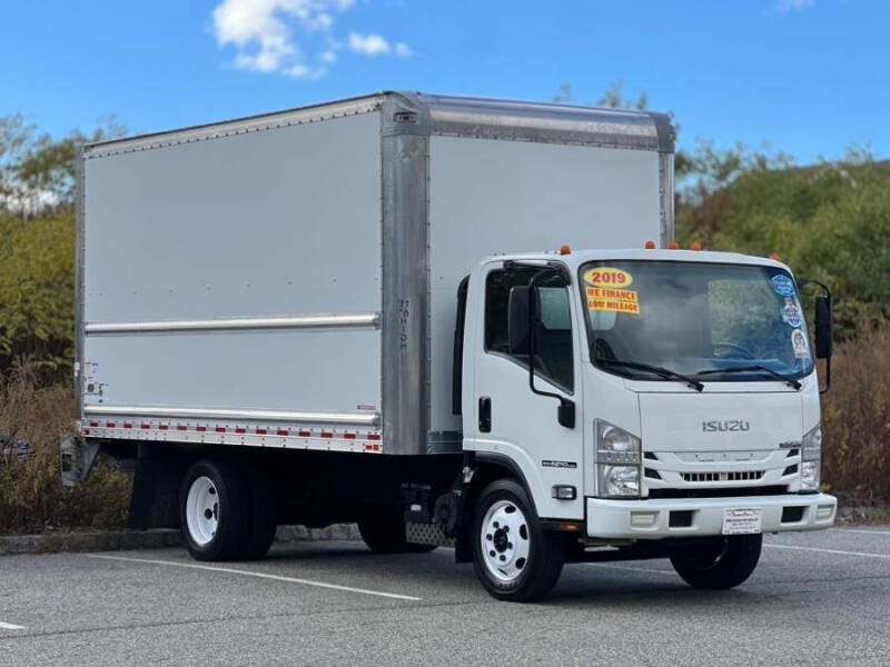 2019 Isuzu NPR-HD