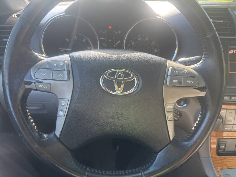 2010 Toyota Highlander Hybrid Limited