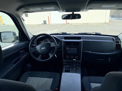 2010 Jeep Liberty Sport