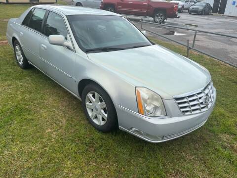 2006 Cadillac DTS for sale at UpCountry Motors in Taylors SC