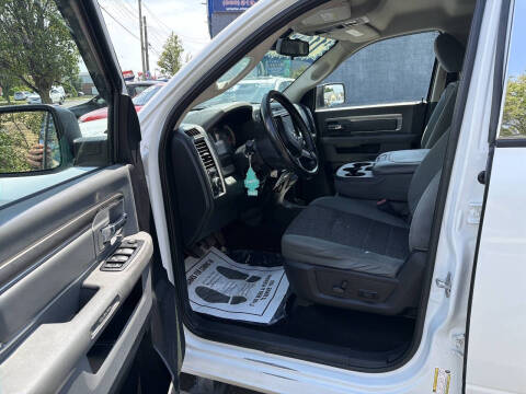 2014 RAM 1500 SLT