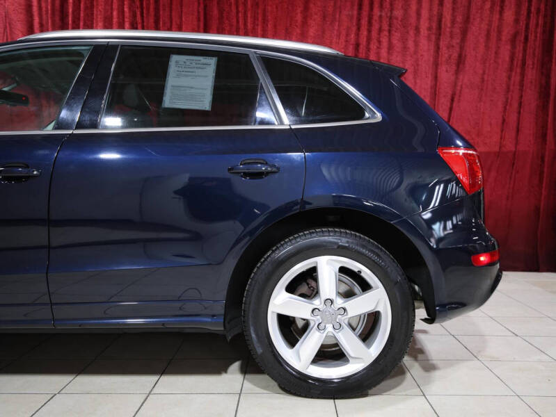 2011 Audi Q5 3.2 quattro Premium Plus