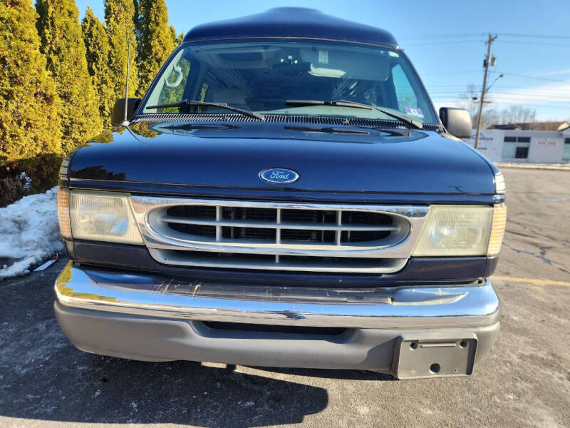 2002 Ford E-Series E-150