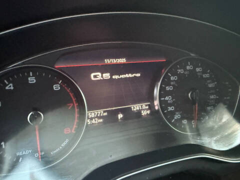 2020 Audi Q5 quattro Titanium Premium 45 TFSI