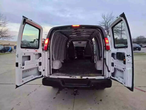 2019 Chevrolet Express 2500