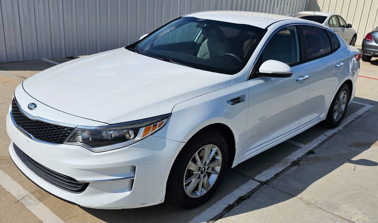 2018 Kia Optima for sale at CAR MARKET AUTO GROUP in Sugar Land, TX