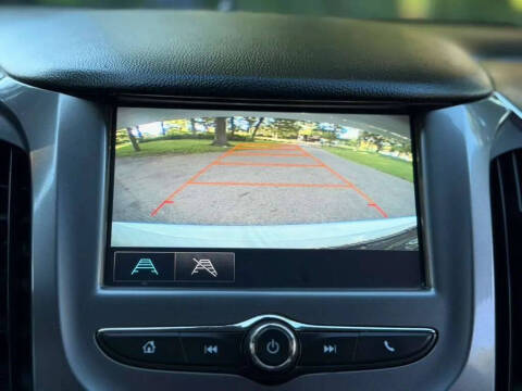 2017 Chevrolet Cruze LT Auto