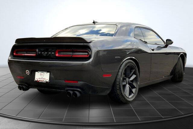 2015 Dodge Challenger R/T Plus