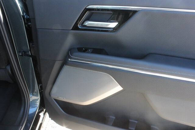 2025 GMC Sierra EV Denali