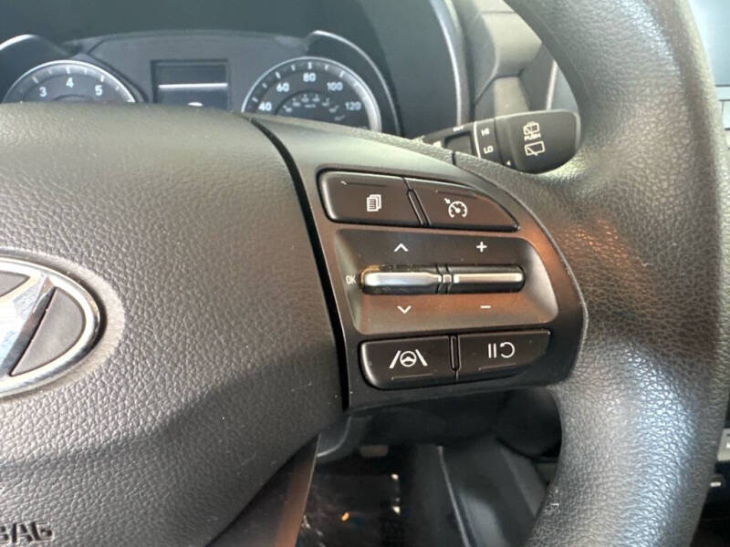 2023 Hyundai Kona SE