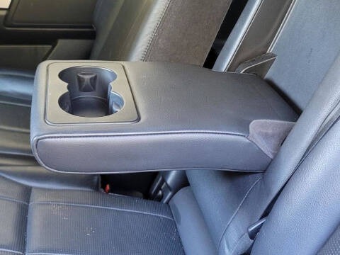 2020 Land Rover Discovery SE