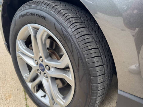 2016 Ford Edge Titanium