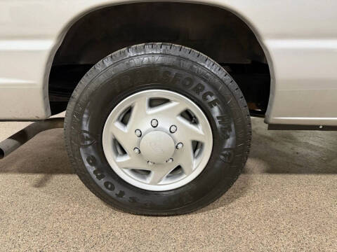 2014 Ford E-Series E-250