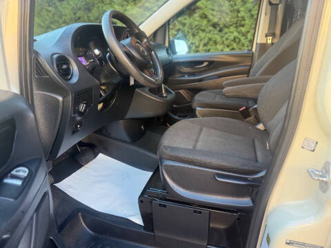 2016 Mercedes-Benz Metris