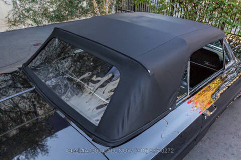 1966 Ford Thunderbird