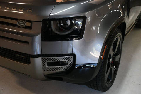2023 Land Rover Defender 110 X-Dynamic SE