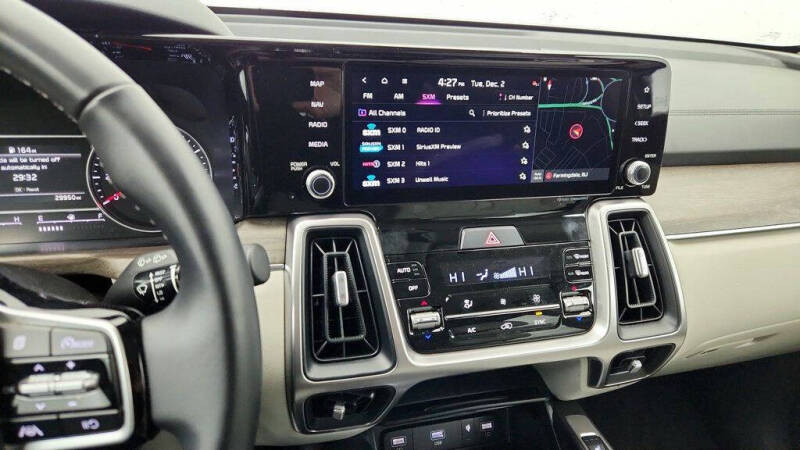 2023 Kia Sorento X-Line S