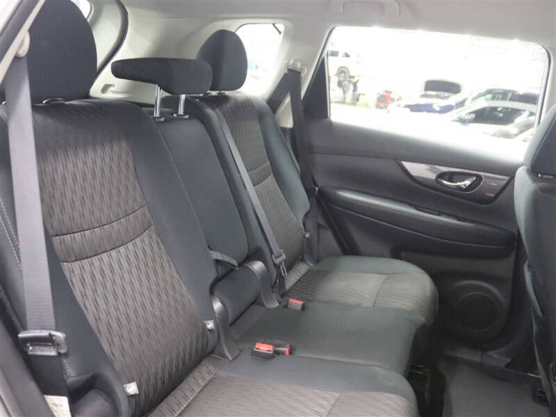 2018 Nissan Rogue S
