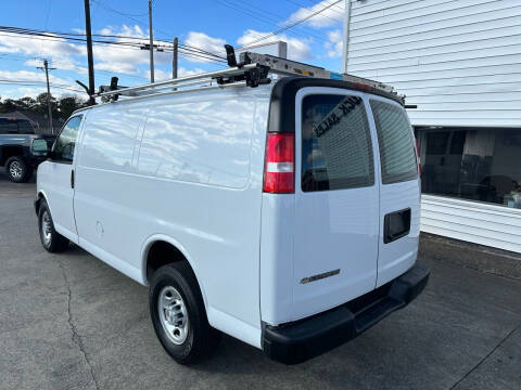 2018 Chevrolet Express 2500