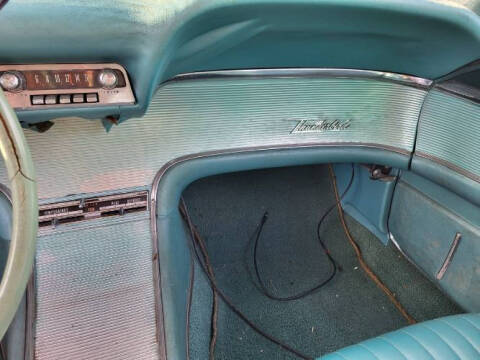 1962 Ford Thunderbird