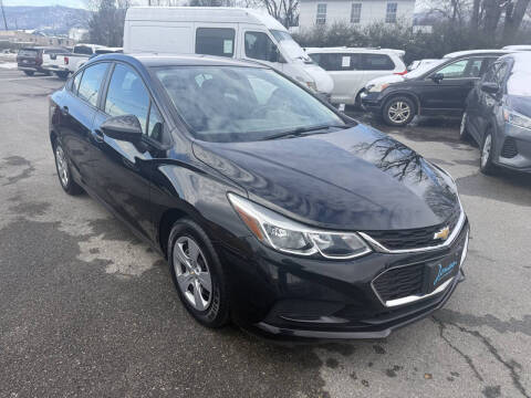 2017 Chevrolet Cruze LS Auto