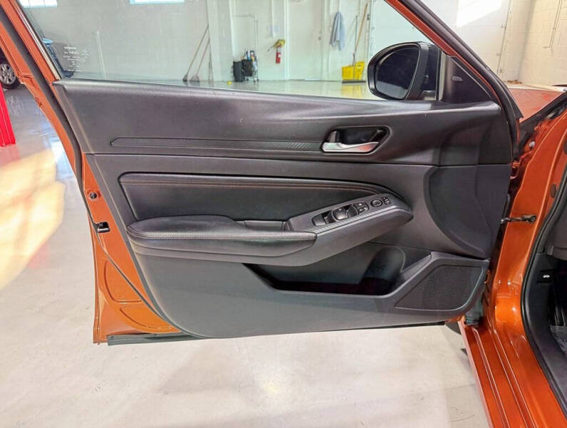 2020 Nissan Altima 2.5 SR