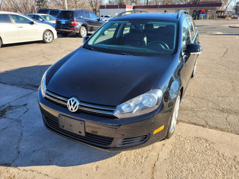 2012 Volkswagen Jetta for sale at Prime Time Auto LLC in Shakopee MN