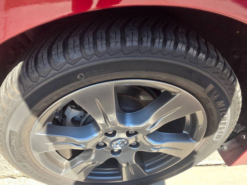 2013 Toyota Sienna SE 8-Passenger